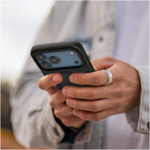 Alternative view of iPhone 17 Pro SlimShield Case